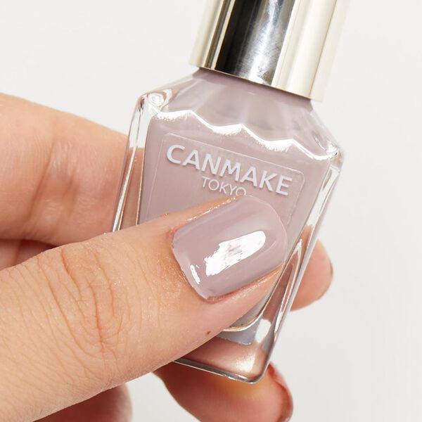 ニュアンスカラーがおしゃれなCANMAKE(キャンメイク)『カラフルネイルズ N10 ペールラベンダー』の使用感をレポ!に関する画像7