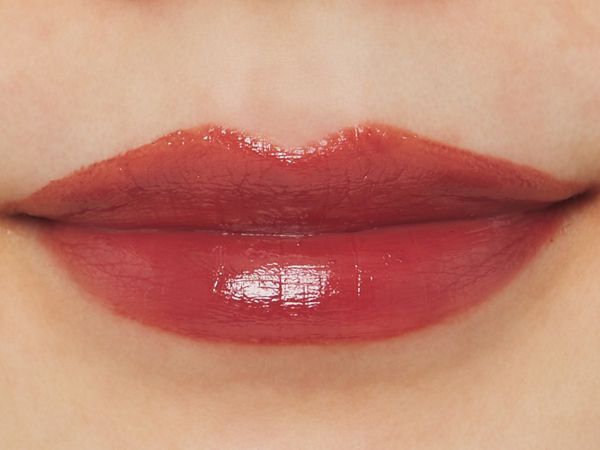 人気ナンバーワンカラーのRIMMEL(リンメル)『マシュマロルック リップスティック 030 メルティブラウン』をご紹介に関する画像8