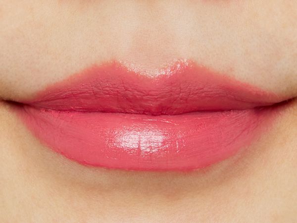 kiss(キス)の『ヴェールリッチルージュ マット 53 Coquelicot』の使用感をレポ!に関する画像4