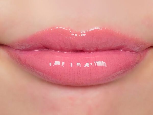 16Brand(シックスティーンブランド)『16カラールールズ ガナッシュムース』の使用感をレポに関する画像10
