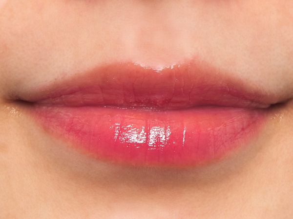 爽やかなカラーのRIMMEL(リンメル)『ラスティングフィニッシュ ティントリップ 009 肌なじみのよいレモンイエロー』をご紹介に関する画像8