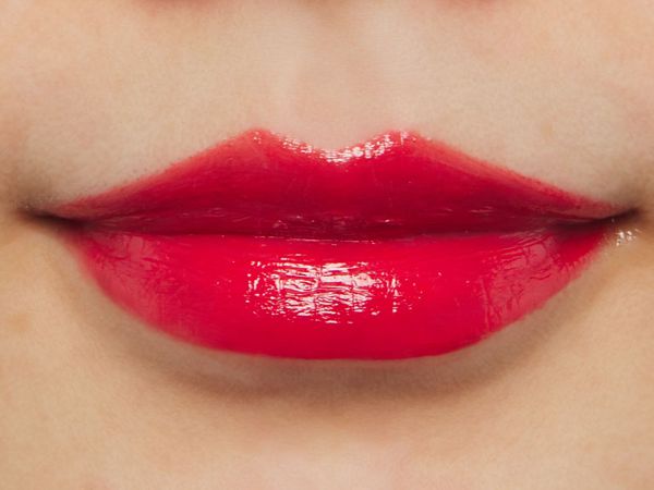 HOLIKA HOLIKA(ホリカホリカ)『ハートクラッシュ メルティング リップスティック RD03 チェリーラッシュ』の使用感をレポに関する画像7