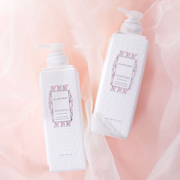JILLSTUART(ジルスチュアート)『シャンプー ホワイトフローラル 』の使用感をレポに関する画像1