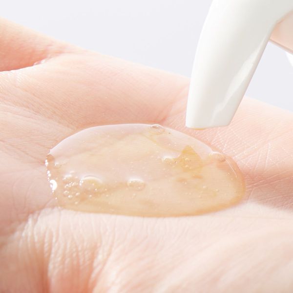 CNP Laboratory(シーエヌピーラボラトリー)『インビジョブルピーリングクレンジングジェル』の使用感をレポ!に関する画像4