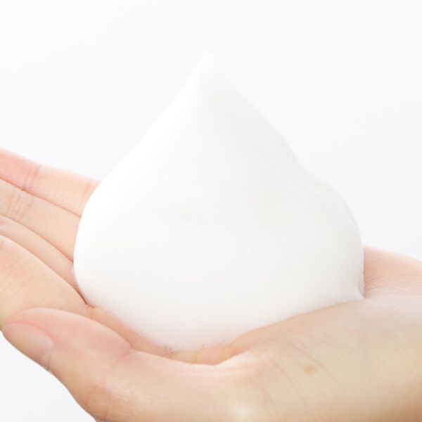 CNP Laboratory(シーエヌピーラボラトリー)『インビジョブルピーリングクレンジングジェル』の使用感をレポ!に関する画像9