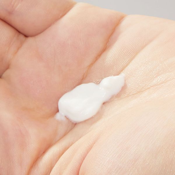 美白と保湿の両方を叶えるカレイドエビーチェ ナチュリーホワイト 薬用ハンドクリームに関する画像14