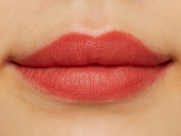 ひと塗りでぴたりと密着♡ lilybyred(リリーバイレッド)から登場した、初セミマットリップ 『#08 ノワールレッド』をご紹介に関する画像31