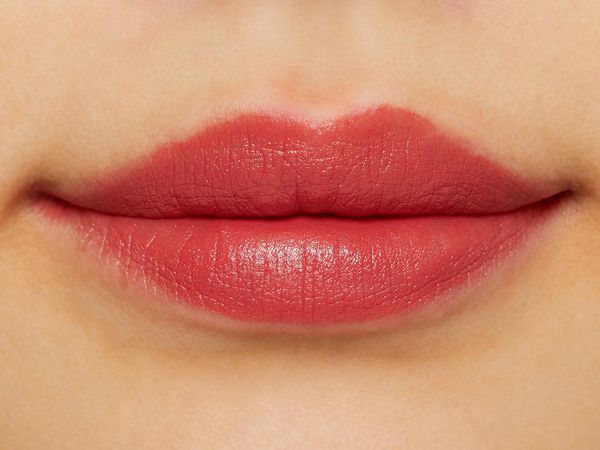 ひと塗りでぴたりと密着♡ lilybyred(リリーバイレッド)から登場した、初セミマットリップ 『#08 ノワールレッド』をご紹介に関する画像35
