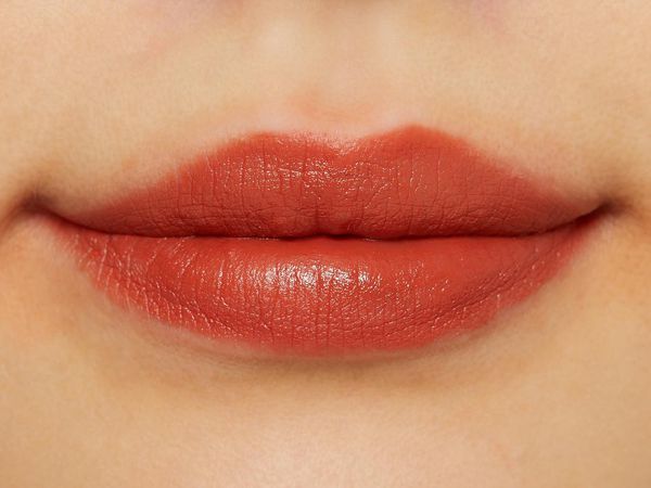 ひと塗りでぴたりと密着♡ lilybyred(リリーバイレッド)から登場した、初セミマットリップ 『#08 ノワールレッド』をご紹介に関する画像39