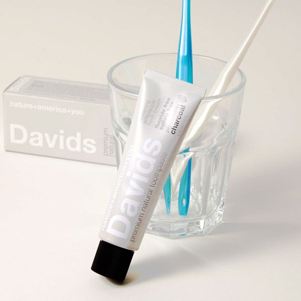 ココナッツでホワイトニングケア! Davids『ホワイトニングトゥースペースト チャコール』をレポに関する画像11