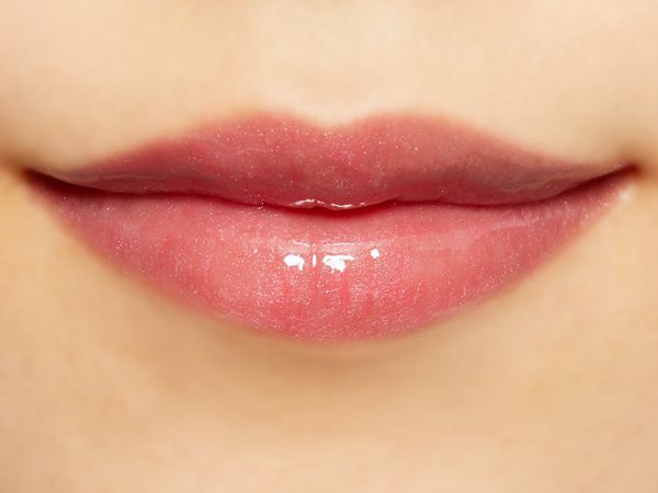 潤いたっぷりのふっくら唇に Lipaddict 205 セクシーセダクトレスに関する画像13