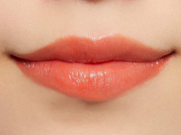 保湿も叶えるツヤ感リップ!VTのグロリアリップカラー『04マンダリナ』をご紹介に関する画像15