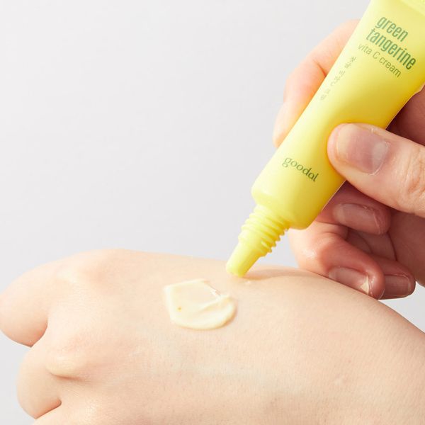 韓国コスメgoodalのグーダル・グリーンタンジェリン ビタCダークスポットセラム 30ml セットをご紹介します!に関する画像21