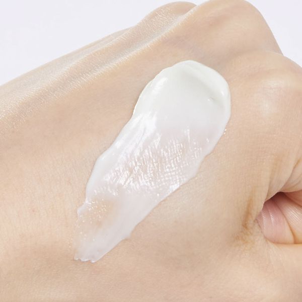 乾燥している部分を集中ケア! beplain『ヨモギ アイ バター』の使用感をレポに関する画像11
