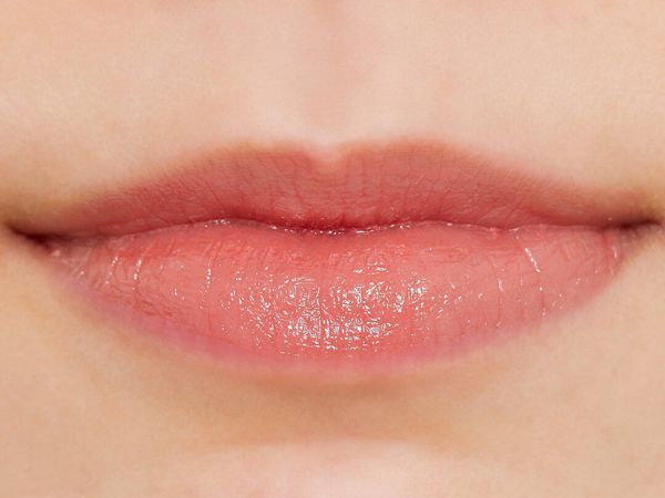 CEZANNE(セザンヌ)『ラスティンググロスリップ 201 ピンク系』の使用感をレポ に関する画像7