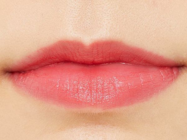Bbia(ピアー)『ラストベルベットリップティント 01 ピュア』の使用感をレポに関する画像4