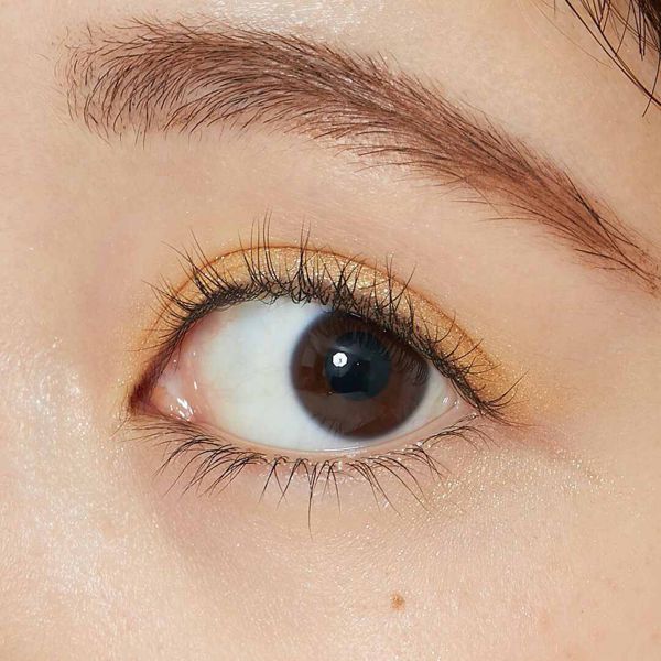 MiMC(エムアイエムシー)『ミネラルスムースシャドー 04 サンシャイン』の使用感をレポに関する画像8