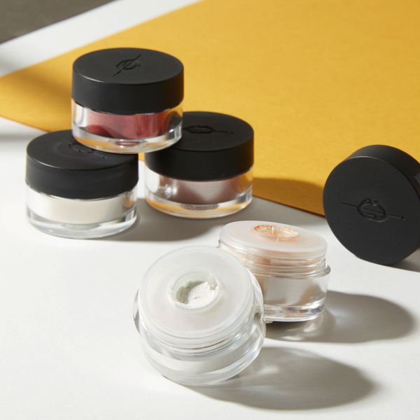 MAKE UP FOR EVER(メイクアップフォーエバー)『スターリットパウダー 03 フローズンオレンジ』の使用感をレポに関する画像1
