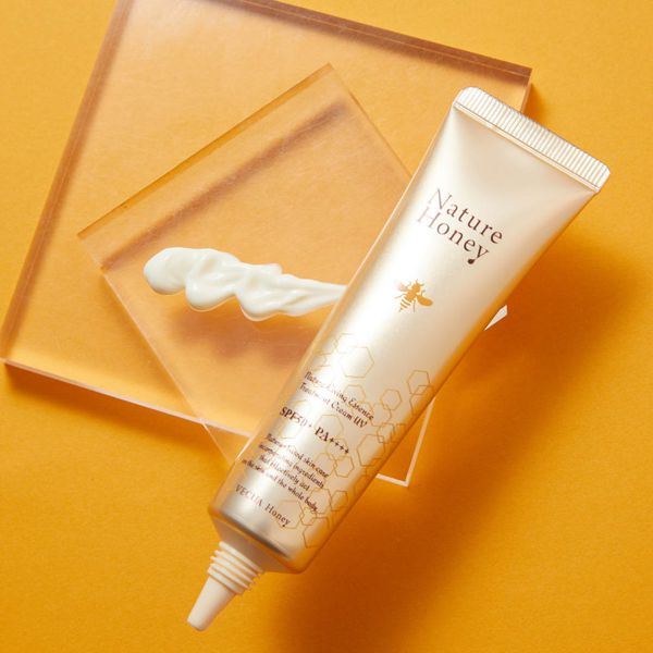 VECUA Honey(べキュアハニー)『ネイチャーハニー 肌を美しくみせるトリートメントUV』をレポ!に関する画像1