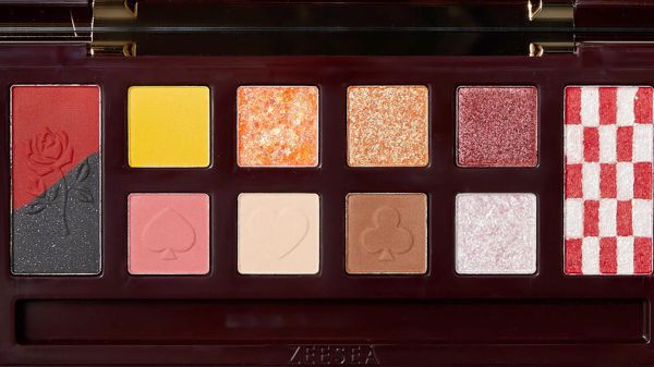 Zeesea アリス ドリームランド シリーズ 12色アイシャドウパレット 01 ハートの女王 15gの通販 使用感 口コミ付 Noin ノイン Zeesea アリス ドリームランド シリーズ 12色アイシャドウパレット 01 ハートの女王 15gの通販 使用感 口コミ付 Noin ノイン