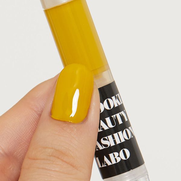 Brooklyn Beauty Fashion Labo(ブルックリンビューティーファッションラボ)『トリートメントネイルカラー イエロー』の使用感をレポ!に関する画像6