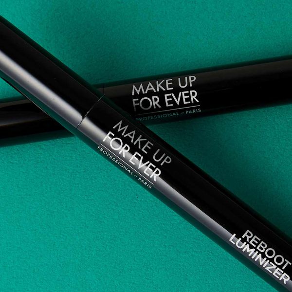 MAKE UP FOR EVER(メイクアップフォーエバー)『リブート ルミナイザー 01 フレッシュピンク』の使用感をレポに関する画像1
