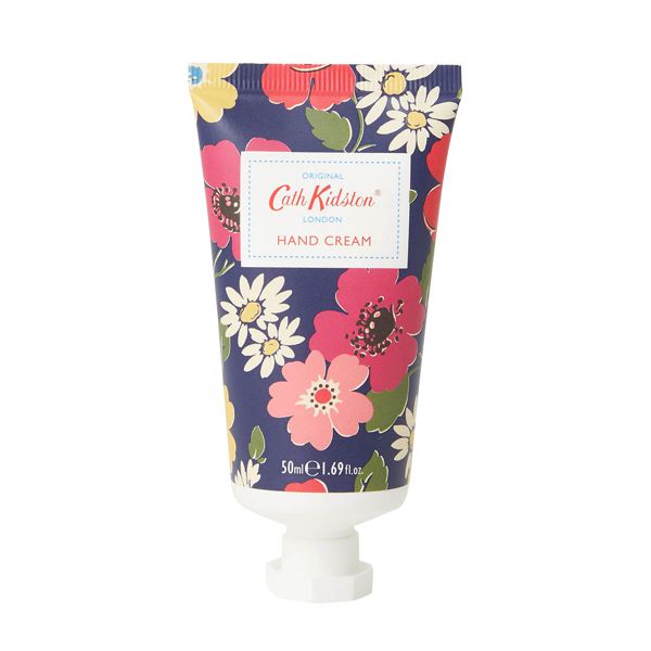 Cath Kidston(キャス・キッドソン)『ハンドクリーム オレンジフラワー&ザクロの香り パラダイスフラワー』の使用感をレポ!に関する画像4