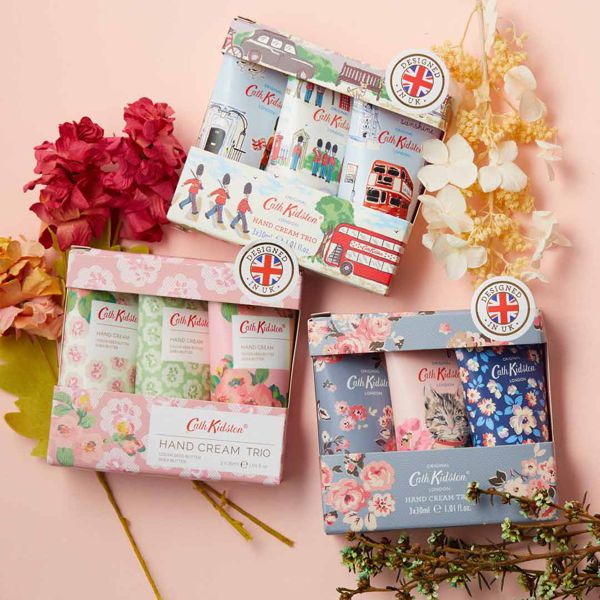 CathKidston(キャス・キッドソン)『ハンドクリーム トリオ フレストンローズ』の使用感をレポ!に関する画像1