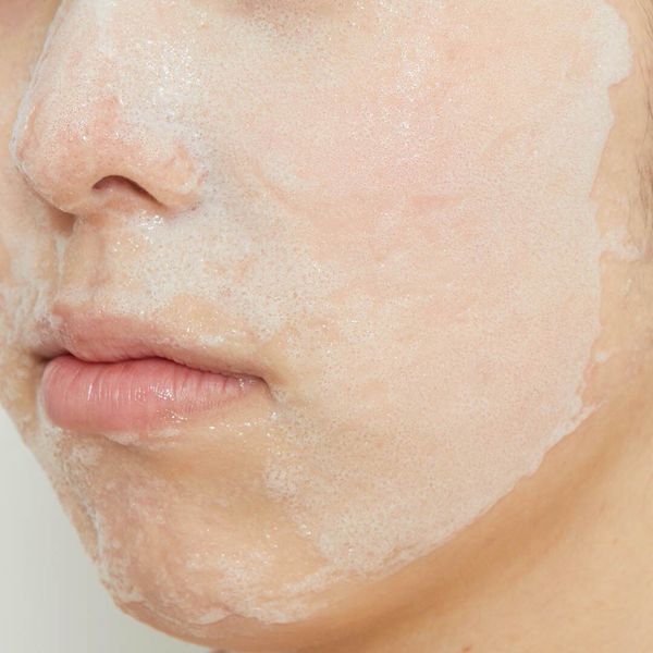 Milk Touch(ミルクタッチ)の『グロッシーモイスチャーバブルパック』の使用感をレポ!に関する画像7