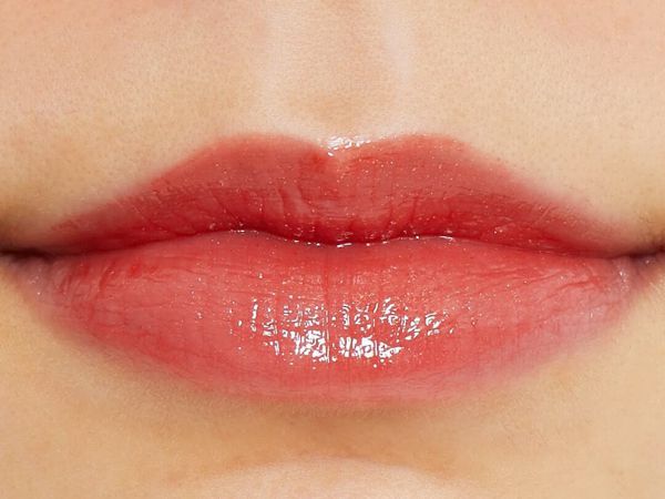 新発売のettusais(エテュセ)『リップエディション (グロス) 11 オレンジレッド』の使用感をレポ!に関する画像7