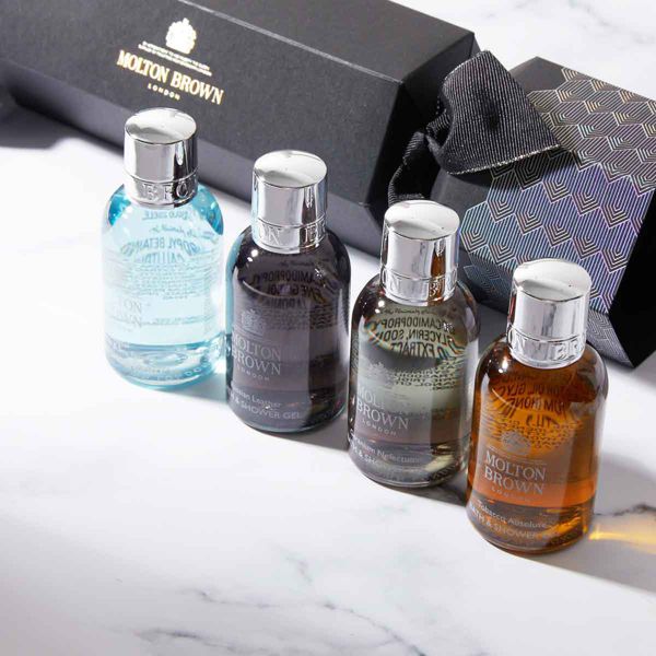 温かさ、さわやかさを感じる香りを贅沢に詰め合わせたMOLTON BROWN(モルトンブラウン)『ウッディ&アロマティック クラッカー』の使用感をレポに関する画像7