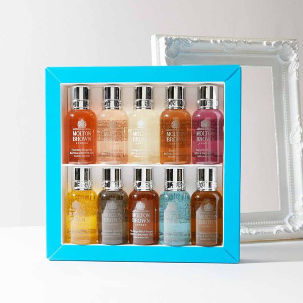 トラベルサイズのバス&シャワージェル10本セットのMOLTON BROWN(モルトンブラウン)『ディスカバリー ベージング コレクション』の使用感をレポに関する画像1