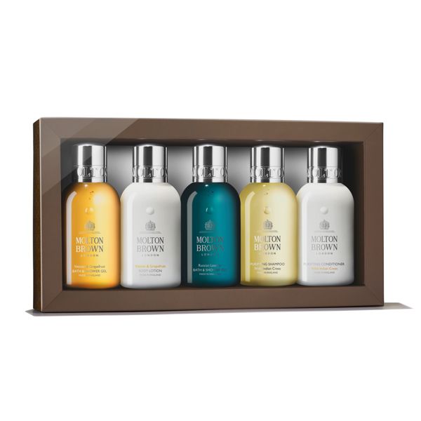 ボディとヘアケア5本セットのMOLTON BROWN(モルトンブラウン)『ボディ&ヘア トラベル コレクション』の使用感をレポに関する画像1