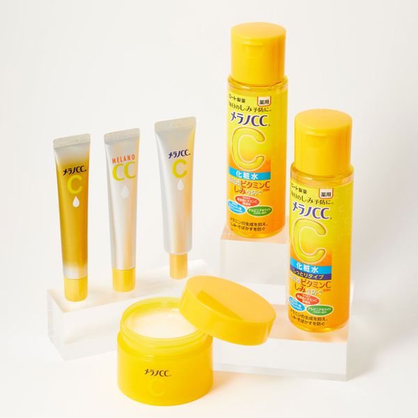メラノCC『薬用しみ対策 美白化粧水 しっとりタイプ』の使用感をレポ!に関する画像1