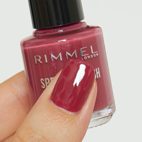RIMMEL(リンメル)『スピーディ フィニッシュ N 412 スモーキーレッド』の使用感をレポに関する画像7
