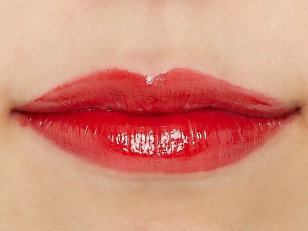 ESPOIR(エスポア)『クチュールリップティントシャイン ライクイット』の使用感をレポに関する画像4