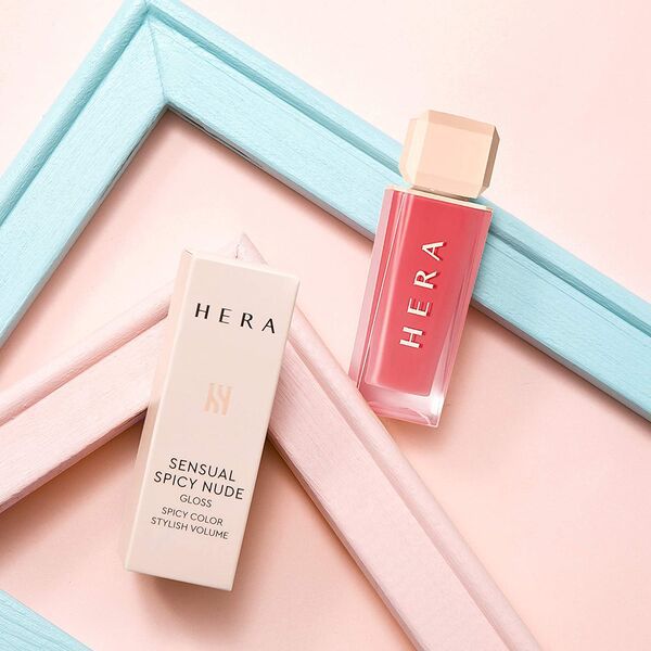 HERA(ヘラ)『センシュアルスパイシーヌードグロス 105 キュリオスボイ』の使用感をレポに関する画像1