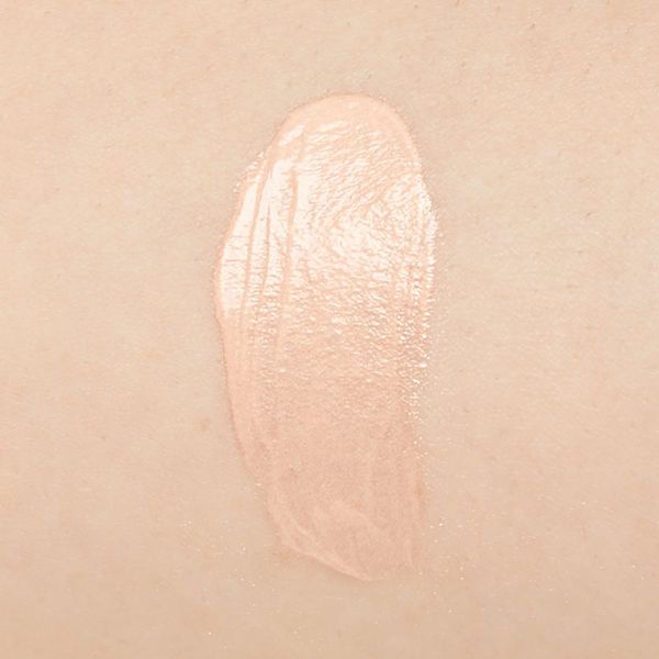 RIMMEL(リンメル)『クリスタル グロウ ベース&ハイライター 004 クリスタルグロウピーチ』の使用感をレポに関する画像5