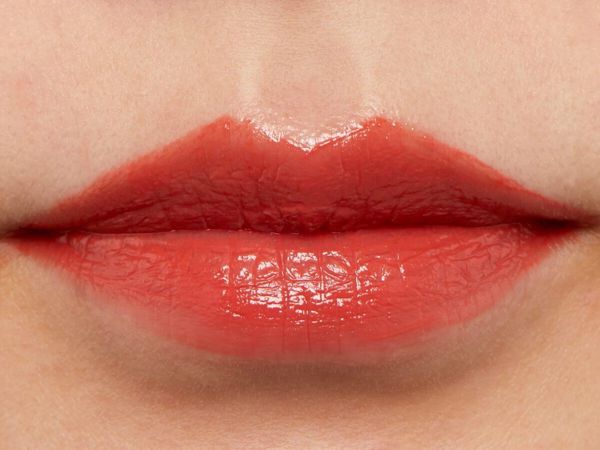 UNLEASHIA(アンリシア)『ハグベルベットティント N°5 トゥギャザー』の使用感をレポに関する画像7