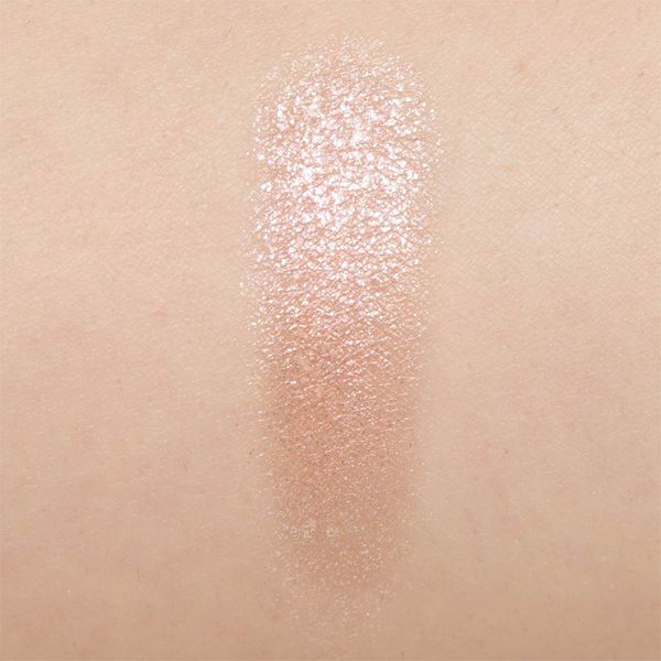 和粧『麻雀アイシャドウ 桜』の使用感をレポ!に関する画像10