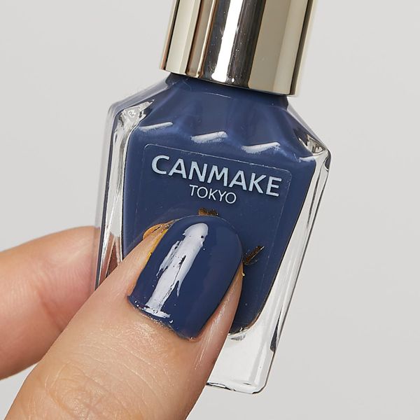 CANMAKE(キャンメイク)『カラフルネイルズ N57 インディゴブルー【限定色】』の使用感をレポに関する画像7