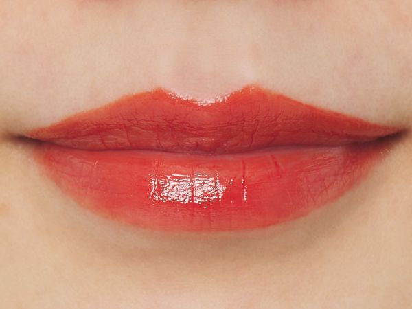 RIMMEL(リンメル)『マシュマロルック リップスティック』の使用感をレポに関する画像8