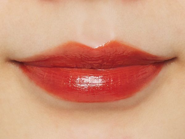 ENBAN TOKYO(エンバントーキョー)『オーバーナイトリップティント 03 NIKONIKO』の使用感をレポに関する画像8