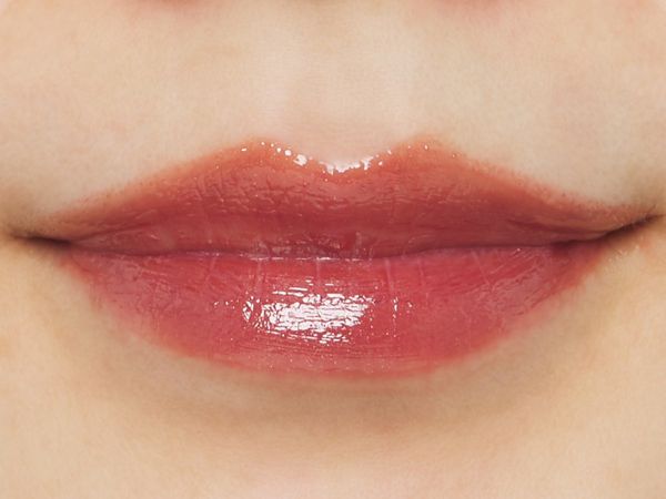 セザンヌ『ウォータリーティントリップ 06 ピンクベージュ』の使用感をレポに関する画像7