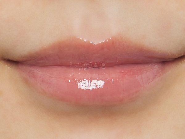 MAQuillAGE(マキアージュ)『エッセンスジェルルージュ RD313』の使用感をレポに関する画像8
