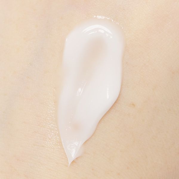 べたつきが少なく自然でいい香りが続く! フィアンセ『ハンドクリーム』をレポに関する画像7
