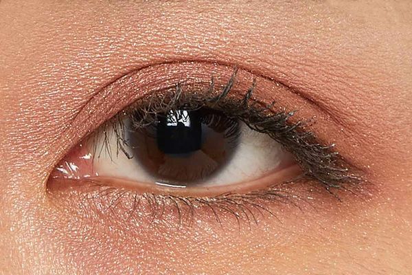 1つあれば間違いなし◎捨て色なしの4色パレット!トレンドの抜け感メイクが完成するウォームブラウンをご紹介!に関する画像36