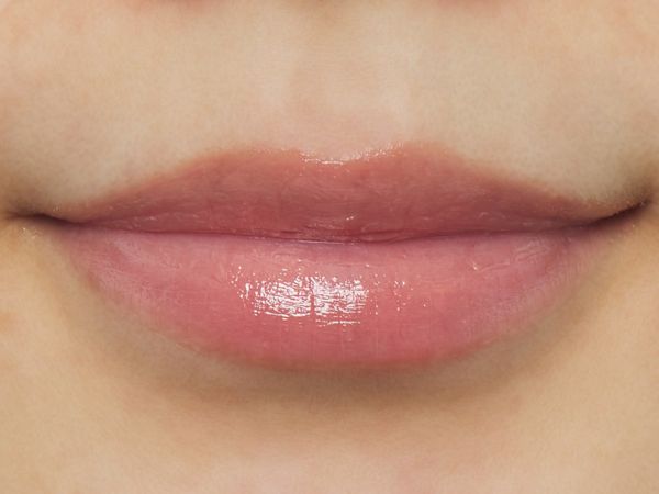 ボリューミィなツヤリップRIMMEL(リンメル)『ラスティングフィニッシュ クリーミィ リップ 013 ナチュラルに色づくヌーディコーラル』をご紹介に関する画像8