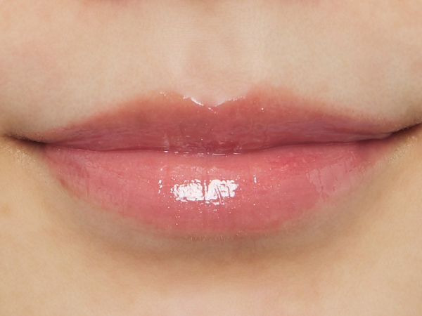 MAQuillAGE(マキアージュ)『エッセンスジェルルージュ PK393』の使用感をレポに関する画像7