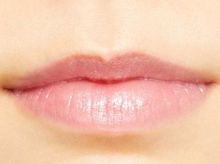 レブロン キス グロウ リップ オイル 105 ライブリーライラック【限定色】 の画像 1